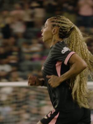 It was a long 654 days without @sydneyleroux ... so happy to have our girl back 🫶
