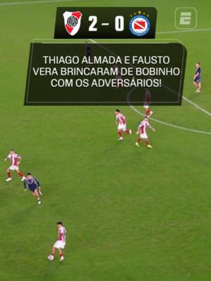 NO RITMO DO TANGO DO RIVER PLATE! Na vitória do River Plate por 2 a 0 sobre o Argentinos Juniors, Thiago Almada e Fausto Vera colocaram os adversários na roda de bobinho dentro do Mâs Monumental! ASSISTA ao Campeonato Argentino pela ESPN no Plano Premium do #DisneyPlus! #ArgentinoNaESPN #RiverPlate #TikTokEsportes