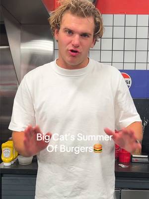 It’s crunch time @Barstool Big Cat #Burgers 
