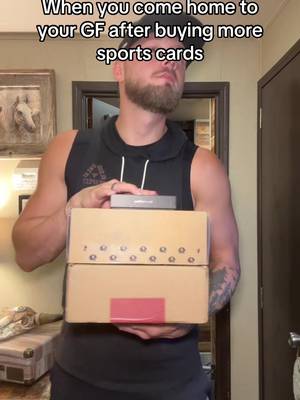 I’m assuming she’s not ok… #packopenings #sportscards #football #baseball #basketball 