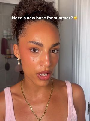 ad that fresh summer @Sculpted by Aimee base WITH your skincare inside 💕 I use shade 7 for HydraTint and shade Honey for Brighten Up concealer 