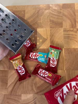 how we make our KitKat Mini Mix 😉 #HaveABreak