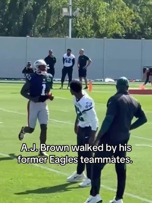 Eagles-Patriots joint practices are underway. (via Tim_McManus) #espnsocial #eagles #patriots #nfl 