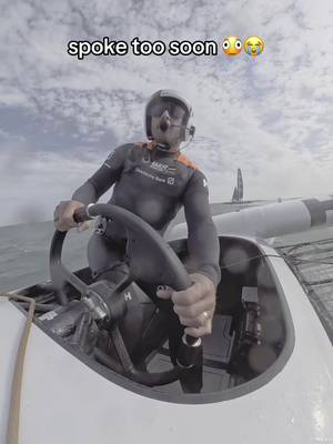 You never know when the wind’s gonna change 🫠 #sailgp #racing #crash #crashnitz #sailing 