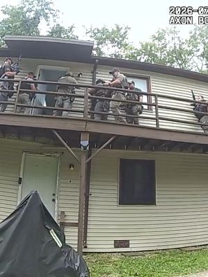 Stunning video shows a deck collapse underneath U.S. Marshals as the task force serves a warrant during a Missouri raid. The Marshals were targeting a convicted sex offender wanted for failing to register as part of Operation Adam’s Watch. The fugitive was taken into custody later that day while officials say law enforcement members injured in the collapse are doing well.