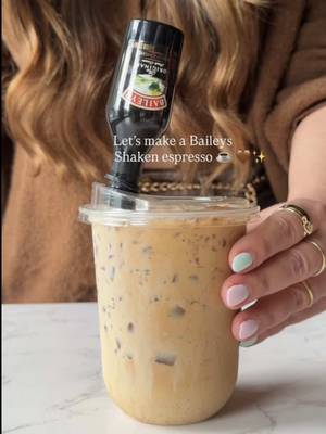 Baileys brown sugar shaken espresso to go 💃🏻☕️✨ Recipe: 1 tbsp of brown sugar 2 shots of espresso Add ice and shake it very well Add milk and @baileysofficial Cup link 🔗  https://www.tossware.com/collections/fall-collection-1?aspr_ref=RCOFFEE&aspr_ref_id=261808&transaction_id=1023732fed1563ceb0e358991f5da0 Shaker link 🔗  https://www.amazon.com/dp/B0FFHG9N88/ref=cm_sw_r_as_gl_api_gl_i_B05BGMG4426Q2ZN0QBY6?linkCode=ml1&tag=coffee0ded-20&linkId=7db222509e65f819c30e479e4e427815&gaOptInStatus=true #icedcoffee #coffee #brownsugar #homecafe #baileys