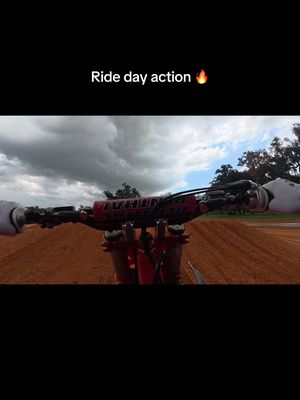 Lap around the smx track and some extras ft Ricky jr, Malcolm in the middle, and @PracticeGuyWes 