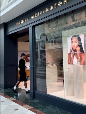This should be a reminder that you don’t need permission to celebrate yourself. @Daniel Wellington  #DWNewCollections