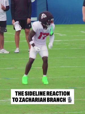 “I lift too” 💪 #nflfootball #footballtiktok #atlantafalcons #nfl #sports 