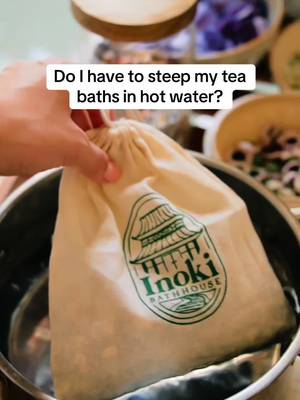 Do you have to steep your tea bath first? 🍵🛁 For the best experience, we recommend steeping the pouch in hot water before adding it to your bath. This helps the tea, botanicals, and other ingredients fully release their colour, aroma, and skin-loving benefits. Once steeped, pour everything into your bath, place the pouch in the water, and enjoy your tea bath ritual 💚