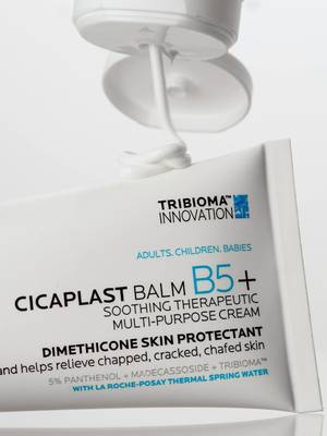 1 Cicaplast Balm = 13 ways to use 🤍 From soothing dry skin to glowing overnight masks, Cica has you covered 🤍☁️ #larocheposay #sensitiveskin #dryskin #CicaplastBalmB5