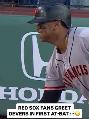 The Fenway Faithful had a strong reaction to Rafael Devers return...