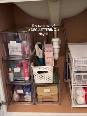 Decluttered under my bathroom sink ✨ I was shocked at the amount of empty bottles under there but so happy with the amount I decluttered at the end 😌 #declutter #summerofdecluttering #declutterwithme #declutteredhome #declutteringtips 