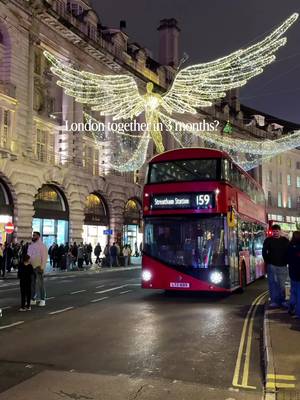 Share with someone you want to visit with! 😍 christmas in London mini guide 🎄: 🎄Christmas markets: - Leicester square - Trafalgar square - Covent Garden - Hyde Park Winter Wonderland - Southbank Center Christmas Market 🎄 Streets with christmas decorations: - Regent St - Oxford St - New Bold St - Carnaby St - S Molton St 🎄 Arcades: - Burlington Arcade - Royal Arcade 🎄 Markets: - Leadenhall Market - Borough Market 🎄 Department Stores: - Fortnum & Mason - Harrods - Liberty - Selfridges 🎄 Other christmassy places: - Ralphs Cafe - Winter Wonderland Hyde Park - VyTA Restaurat & Laki Kane