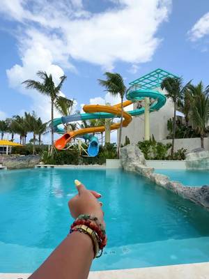 Some views are meant to be jumped into 🌊 #CruiseNorwegian #cliffsidecove #greattideswaterpark #cruise #ship #privateisland #greatstirrupcay