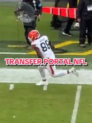 Dae’Quan Wright is reportedly entering the NCAA transfer portal and still showed up for warmups like nothing happened #BWTB #clevelandbrowns #ncca #transferportal #nfl  🎥: X/dan_labbe