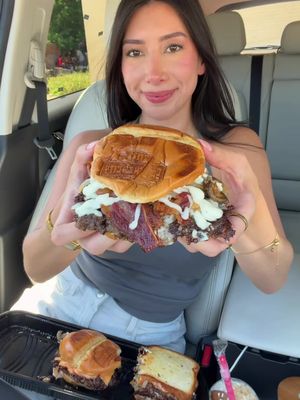 🔥AMAZING SMASH BURGER SPOT OPENING IN KATY🔥  📍 @Smash City serves the crispiest patties & the burgers are so goood 😍 They are opening a NEW location in Katy, TX and giving the first 100 customers FREE food, 50% off all menu items, giveaways and more during their grand opening weekend! (August 29 & 30) Be sure to check them out and I’ll leave more details below! ⬇️  GRAND OPENING DETAILS 🎉  📍 1950 N Fry Rd, Katy TX  • First 100 customers each day eat for FREE  • 50% off on all menu items, raffles & giveaways  🗓️ August 29th - 6PM until sold out  August 30th- 10AM until sold out  #houstonfood #houstoneats #htx