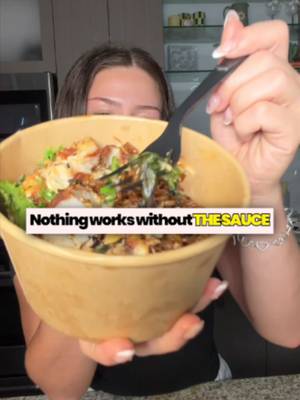 Dry rice bowls just don't cut it. Adding a solid house sauce ties all the cooked ingredients together and brings out the full flavor of the meal.  It is a simple step, but easily the most important one.  Click to get your bowl delivered today. 📦 #bowlsofrice #bowlsofricepartner #spauldingave #avondale #chicagofood