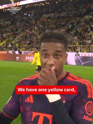 The Supercup ref cam caught this discussion with #Olise 🎥🗣️ #fussball #Bundesliga #fcb 
