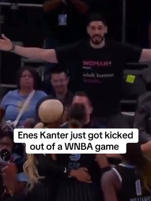 Former NBA center Enes Kanter got into it with Natasha Cloud at the Sky- Fever game #eneskanter #natashacloud #chicagosky #WNBA 
