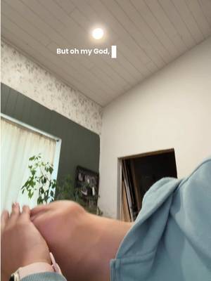 I look 4 months pregnant unposed 