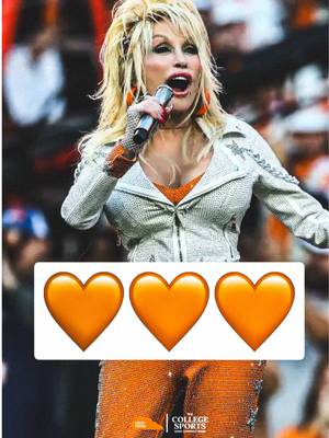 Rest in Peace Dolly🧡 The Greatest to Ever Do It. (🎥: Knoxville News Sentinel/IG) • • • • #GBO #GBO🍊 #Vols #GoVols #VFL @The College Sports Company @The Volunteer Club 