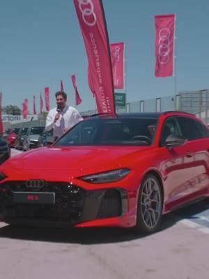 Procesar tanta potencia lleva su tiempo, pero te lo resumimos a toda velocidad. 5 cosas que no sabías del Audi RS 5.​ #audi #carsoftiktok #drivingexperience ​