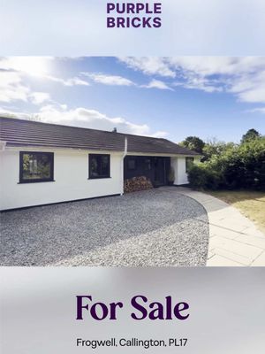 This Callington bungalow has been renovated throughout, so the only job left is unpacking the boxes 💜📦 - 4 bedroom detached bungalow - Open-plan kitchen/diner - Renovated throughout - Gated access and large driveway - Solar panels with battery storage