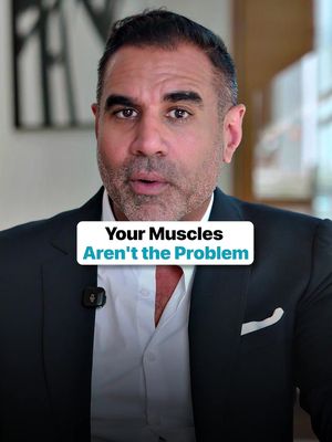 You used to bounce back in 48 hours. Now you're sore for four days. Why? This is how Sanjiv thinks about cellular communication and recovery. #workoutrecovery #cellsignaling #longevity #inflammation #healthspan 