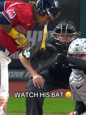 Crazy bat vibration after foul ball 😳🤯 (via @MLB, CLEGuardians.TV) #MLB #baseball #guardians #sports 