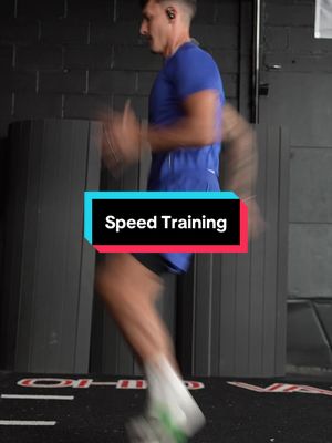 Speed Training With Resistance Bands ✅ Trying to build speed & get faster?! Save this workout! Resistance band drills like this are a great way to do so with minimal space required. Add these into your routine! 🔥 ⚙️ @ASRV FA’26 | Code BradJBecca 👉🏽 Link in bio for 1:1 coaching! #plyometrics #speedandagility #athlete #FunctionalFitness #footwork
