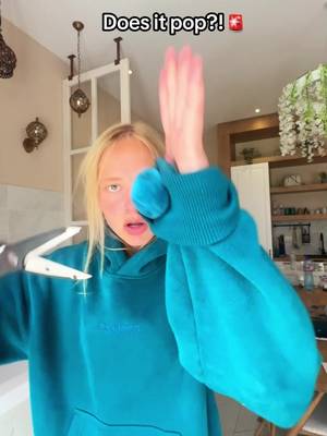 Addicted to the calm, the anxiety hoodie has that effect on everyone. Link in bio to order. #groundinghoodie #adhd #fidgeting #cloudnineclothing #anxietyhoodie 