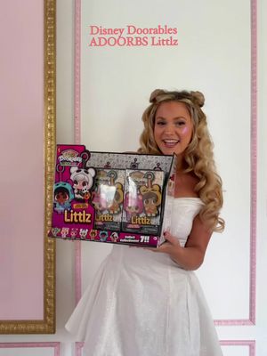 Opening @Disney Doorables ADOORBS Littlz with my daughter!! There are 7 dolls to collect, each inspired by a Disney and Pixar's character! Available now at Amazon, Target, and Walmart! #DISNEYDOORABLES #ADOORBS #ADOORBSFANSFOREVERFESTIVAL #justplaypartner