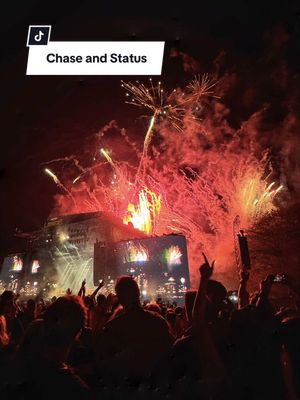 What a way to end night one of Leeds Festival 2026 #leeds #leedsfest #leedsfest2026 #chasingstatus #fyp 