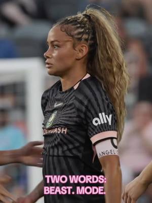 Sarah Gorden stans please rise 🙋🏽‍♀️ #NWSL 
