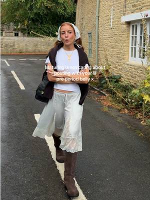 To think I almost didn’t post this, how dare I 🖕🏼 #OOTD #autumnfashion #autumnoutfit #casualoutfits 