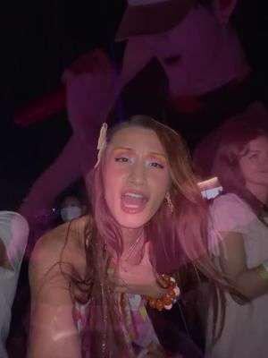I would like to dedicate Stupid Song by @Olivia Rodrigo to all of my K-Pop husbands 😘 Had the most flawless time at @Daisy Chain Fields 🌼