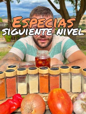 🧂ESPECIAS🧂 “Siguiente nivel” ¿Sabías que puedes preparar tus propias especias con verdura de temporada? Una opción de aprovechar el sabor para usarlo en cualquier momento.