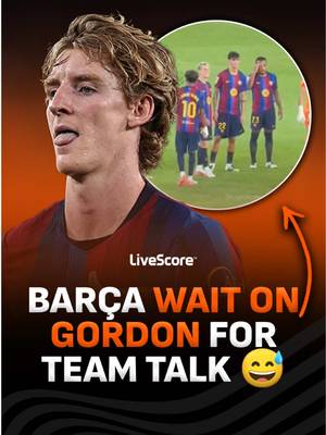 Anthony Gordon is LOCKED in 😭💪 New Barcelona signing Anthony Gordon was already in position at the start of Barcelona vs Rayo Vallecano whilst his teammates waited for him in a huddle. #anthonygordon #barcelona #rayovallecano 