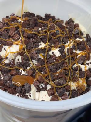 This scoop has a little bit of everything 🍦🥜🍫✨ Go #BehindTheScoop with Sticky Fingers, where creamy peanut butter ice cream meets ribbons of caramel, brownie pieces, and sea salt caramel truffles for an indulgent mix of sweet, salty, and chocolatey in every bite.