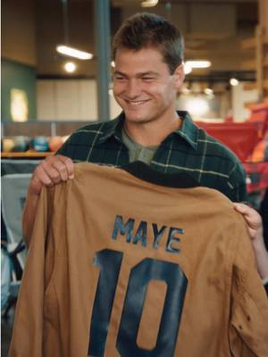 There are two new names around here. Welcome to the L.L.Bean team, Drake Maye and @Ann Michael Maye 