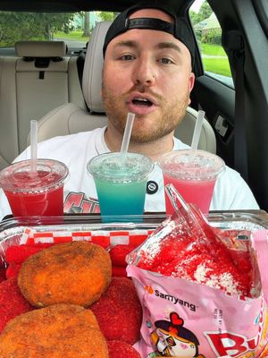 @boudinspot got them BALLZ 🔥💯 #hotcheetos #mukbangeatingshow #Foodie #fypシ #viral 