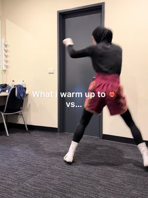 НАНАНАНАН there was no way I was walking out to 'Till I collapse' even though it hypes me up more 🥲🤣🤷🏻‍♀️ #boxing #femaleboxer #walkoutsong