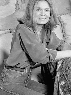 To Gloria Steinem, a home of one’s own represented independence, permanence, and companionship, especially for women. The trailblazing feminist and activist reflected on the meaning of home with AD from her Manhattan brownstone in 2024, where she lived for more than 50 years. Steinem died at home yesterday at age 92. Watch the full video at the link in bio.