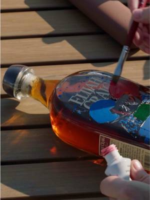 To commemorate Will Stein’s first game as Kentucky’s head coach, Kentucky Athletics commissioned this one-of-one painted Elijah Craig bottle celebrating a significant moment in Kentucky Football history. The artwork was created by Kentucky artist Katie Morrison. A unique piece honoring the beginning of a new era. 🥃💙 HeavenHill #BBN