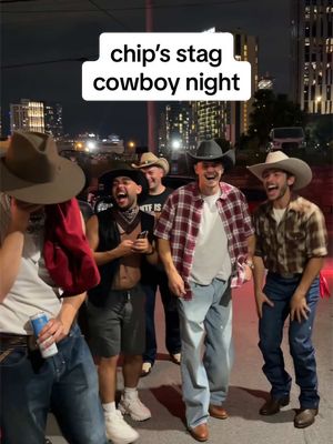 Who had the best cowboy fit of Chip’s stag? #AD @Philips UKI #OneBlade #PhilipsOneBlade