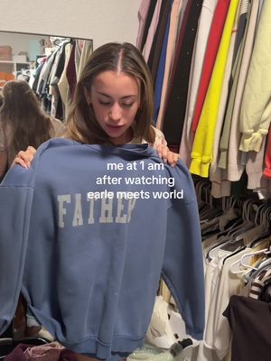 no bc she was my idol too 😭😭😭 and i saved up my whole college paycheck for the purple sweatsuit IYKYK #alixearle #earlemeetsworld #alexcooper #relatable #netflix 