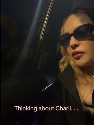 @Charli XCX 👀