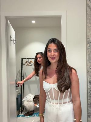 night 3 in Cannes has us like 🤢 @Tara 