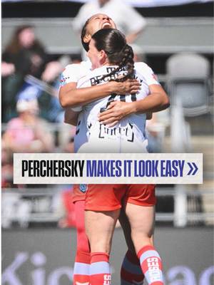 Lisa Pechersky doubles Montréal's lead with a sweet finish on the counter 🎯